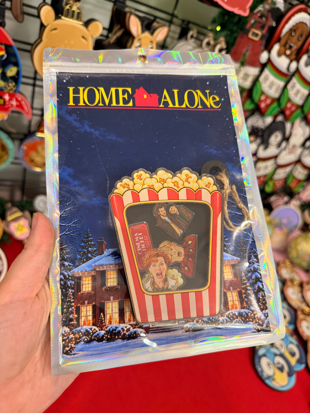 Home alone Christmas Halloween Decoration shaker movie memorabilia Ornament
