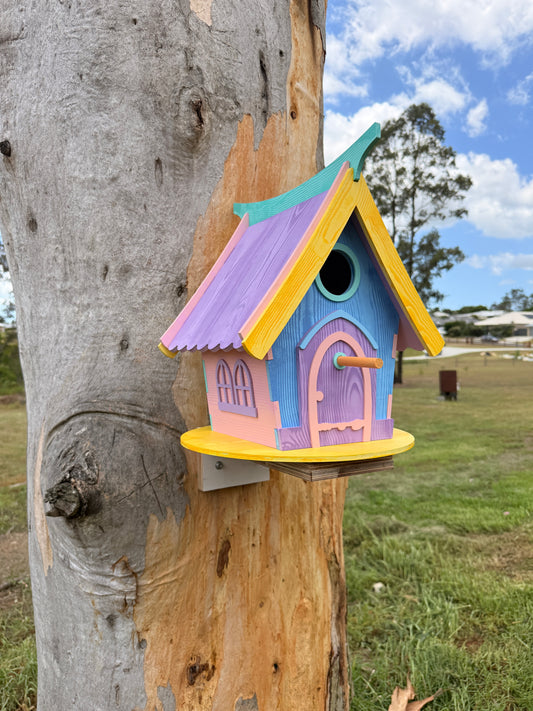 Sunspell Cottage Birdhouse