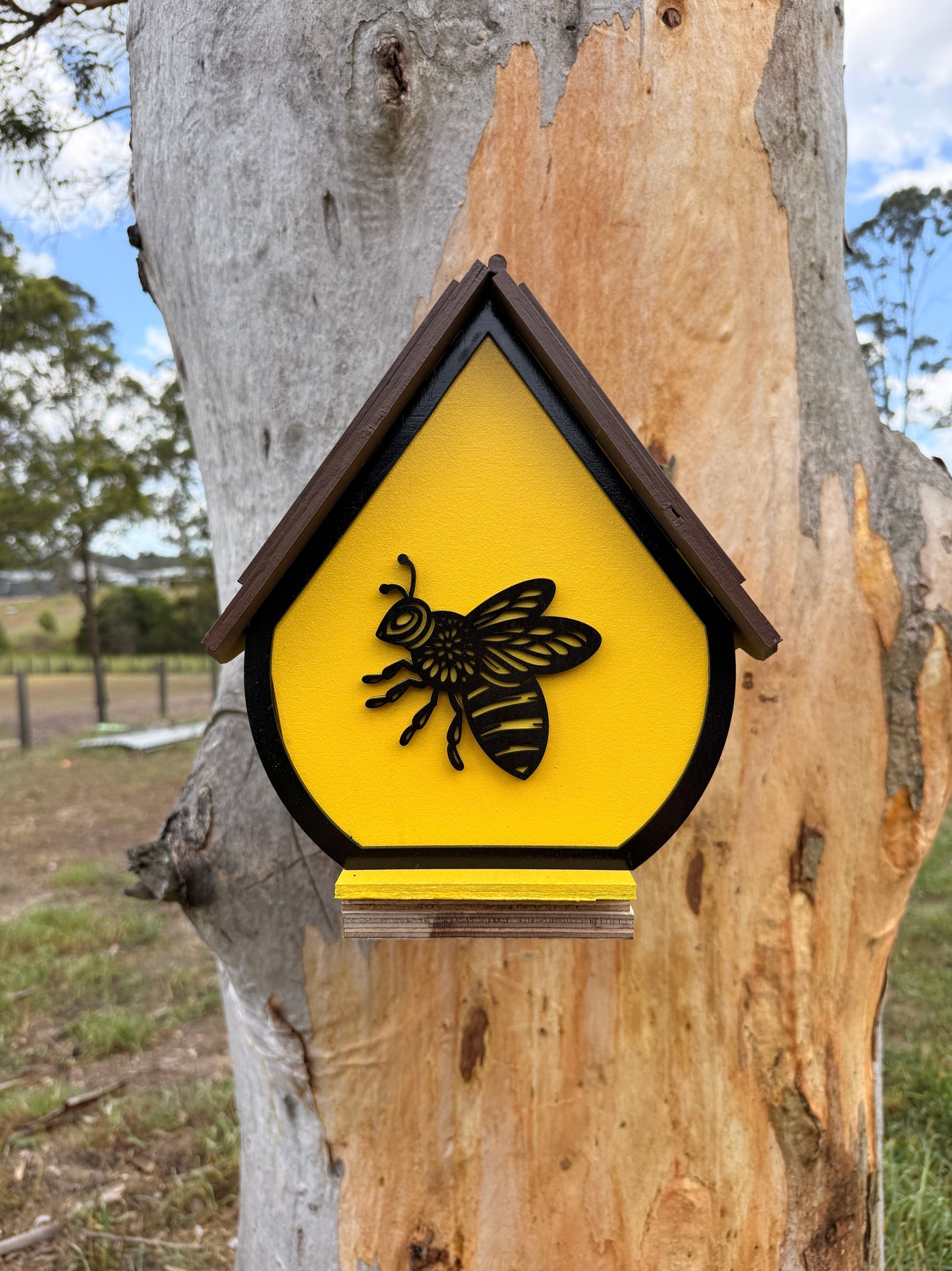 Honeybell Cottage Birdhouse